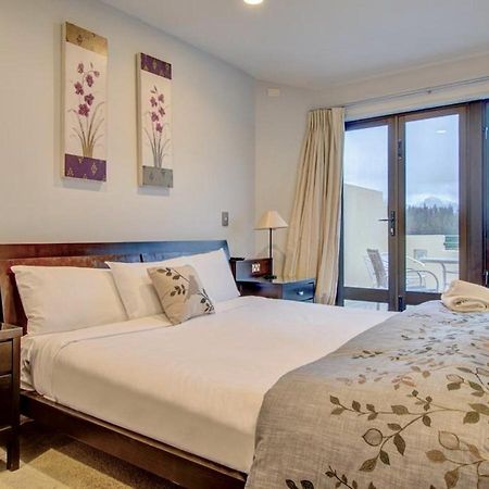 Lakefront Luxury Penthouse Central Queenstown Kültér fotó